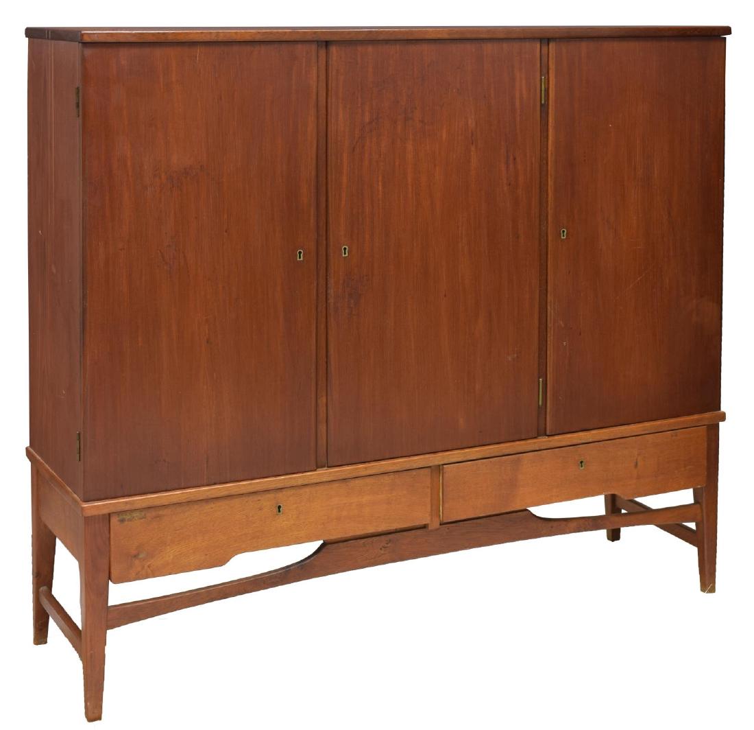 DANISH MID-CENTURY MODERN TEAK SIDEBOARD SERVER (1 of 5)