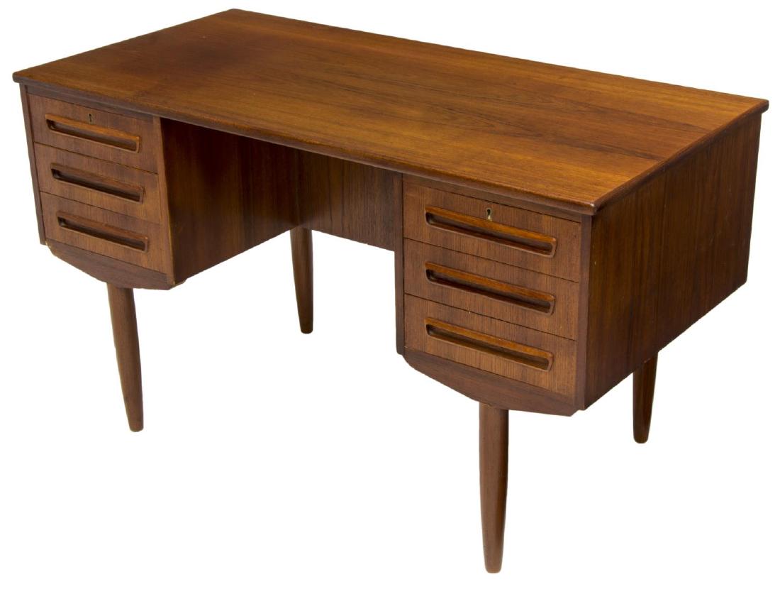 DANISH MID-CENTURY MODERN TEAKWOOD WRITING DESK (1 of 3)