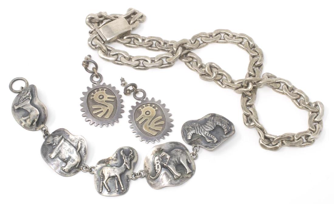 (LOT) STERLING HAGLUND WILDLIFE & CHAIN JEWELRY: (lot) Collection of sterling silver jewelry: (1) 1950's Haglund sterling "South Africa" wildlife bracelet, approx 7"l; (pair) Mexico gold and sterling bird earrings, for pierced ears; (1) heavy 925 st