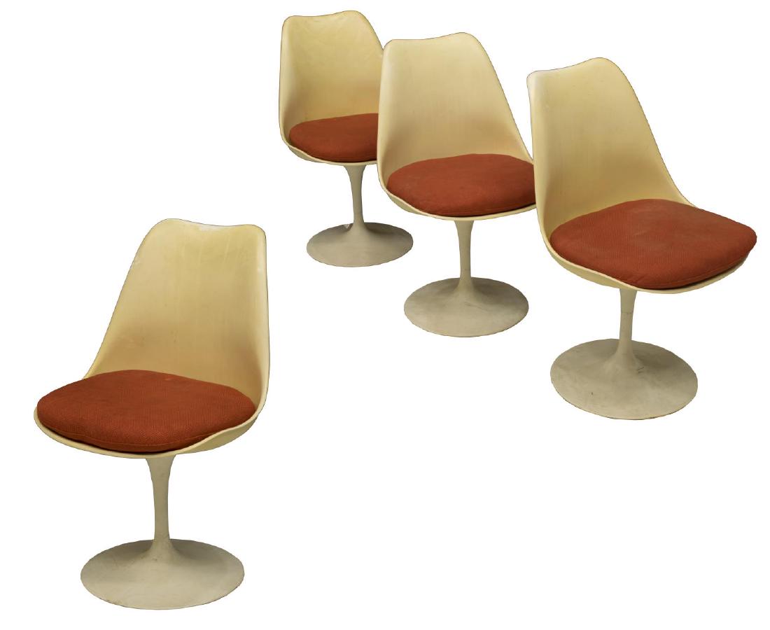 (4) MID-CENTURY MODERN KNOLL TULIP CHAIRS: (lot of 4) Mid-century modern Tulip chairs, c. 1960s, designed by Eero Saarinen (Finland, United States, 1910-1961) for Knoll, white fiberglass and metal on a circular base, with original deteriorated