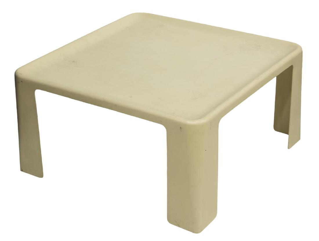 MARIO BELLINI FOR C&B ITALIA 'AMANTA' COFFEE TABLE: Mid-century modern "Amanta" coffee table, designed by Mario Bellini (Italy, b.1935) for C&B Italia, white fiberglass tray top, rising on bracket legs, approx 14.25"h, 27.25"w, 27.25"d Start Price: $50