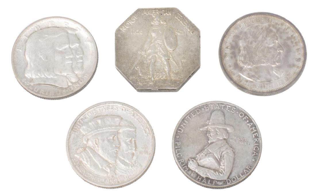 (5) U.S. COMMEMORATIVE COINS & NORSE AMEICAN MEDAL: (lot of 5) United States Commemorative Coins: (1) 1892 Columbian Exposition half dollar: (1) 1920 Pilgrim Tercentenary half dollar; (1) 1924 Hugenot-Walloon Tercentenary half dollar; (1) 1936 Long Isl