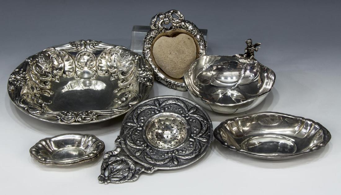 (11) COLLECTION SMALL STERLING SILVER TABLE ITEMS (1 of 4)