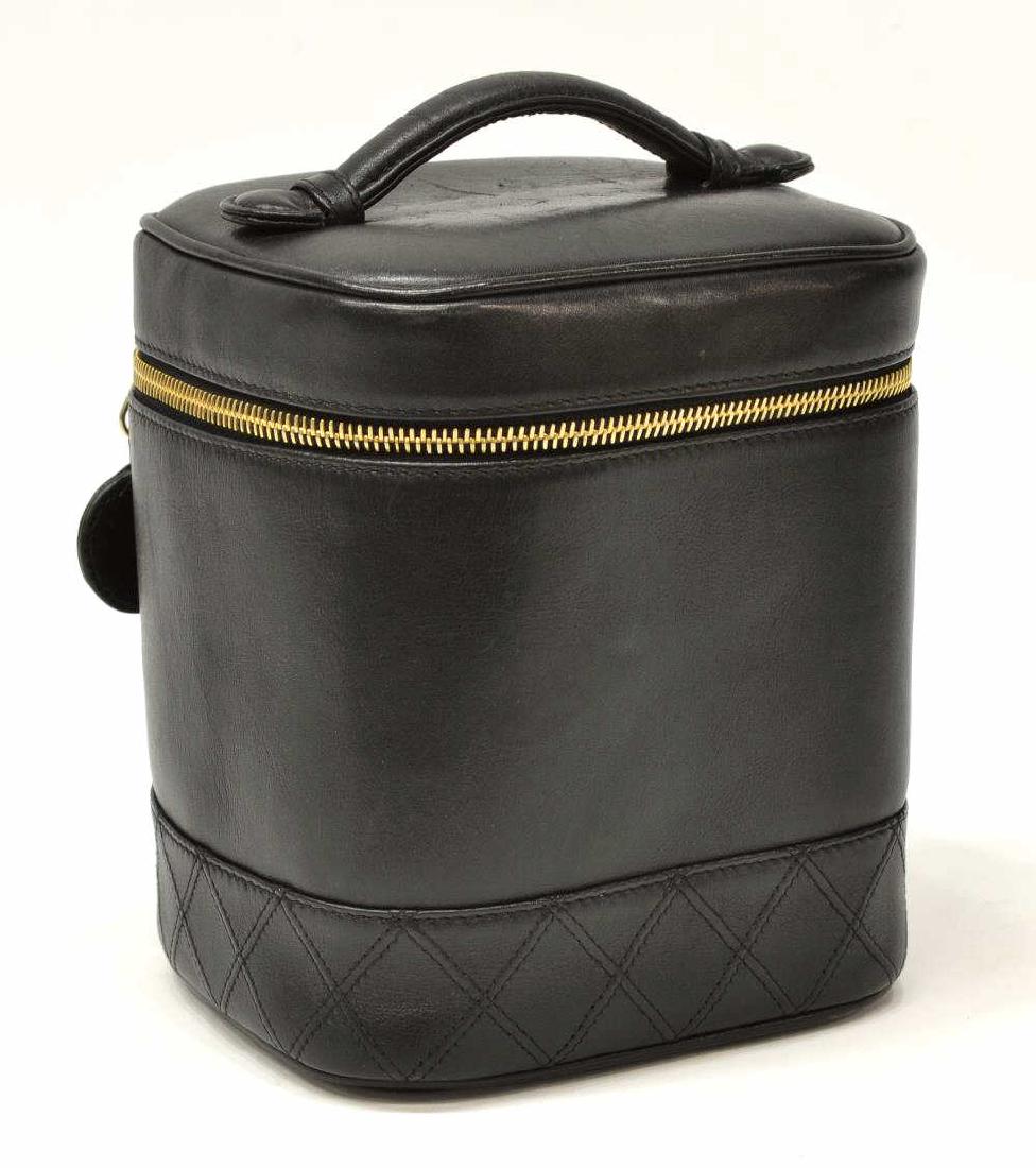 CHANEL BLACK QUILTED LEATHER VANITY COSMETIC CASE (1 of 4)