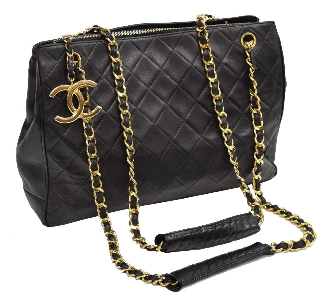 CHANEL BLACK QUILTED LEATHER ZIPPER TOTE BAG (1 of 4)