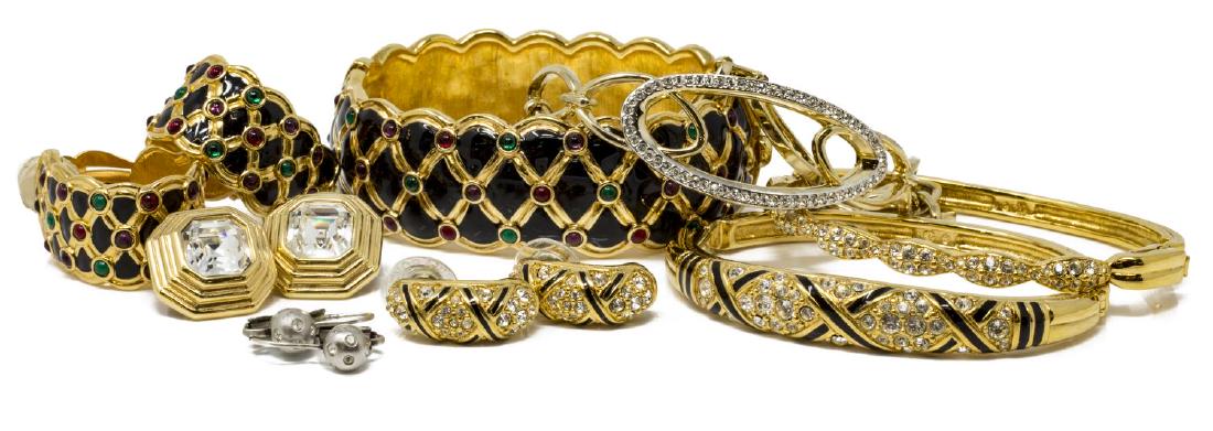 (12) COLLECTION OF SWAROVSKI COSTUME JEWELRY (1 of 8)