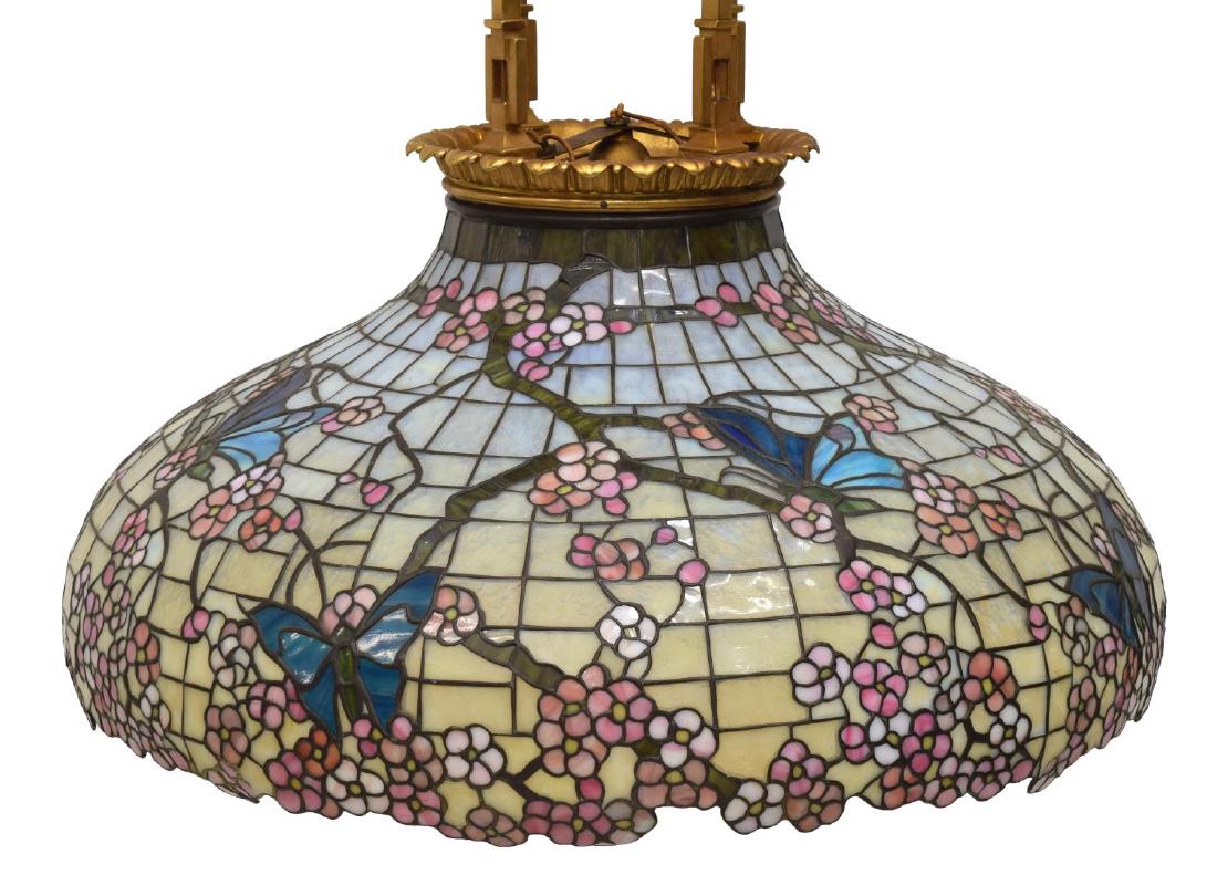 TIFFANY STYLE STAINED GLASS CHANDELIER (1 of 3)