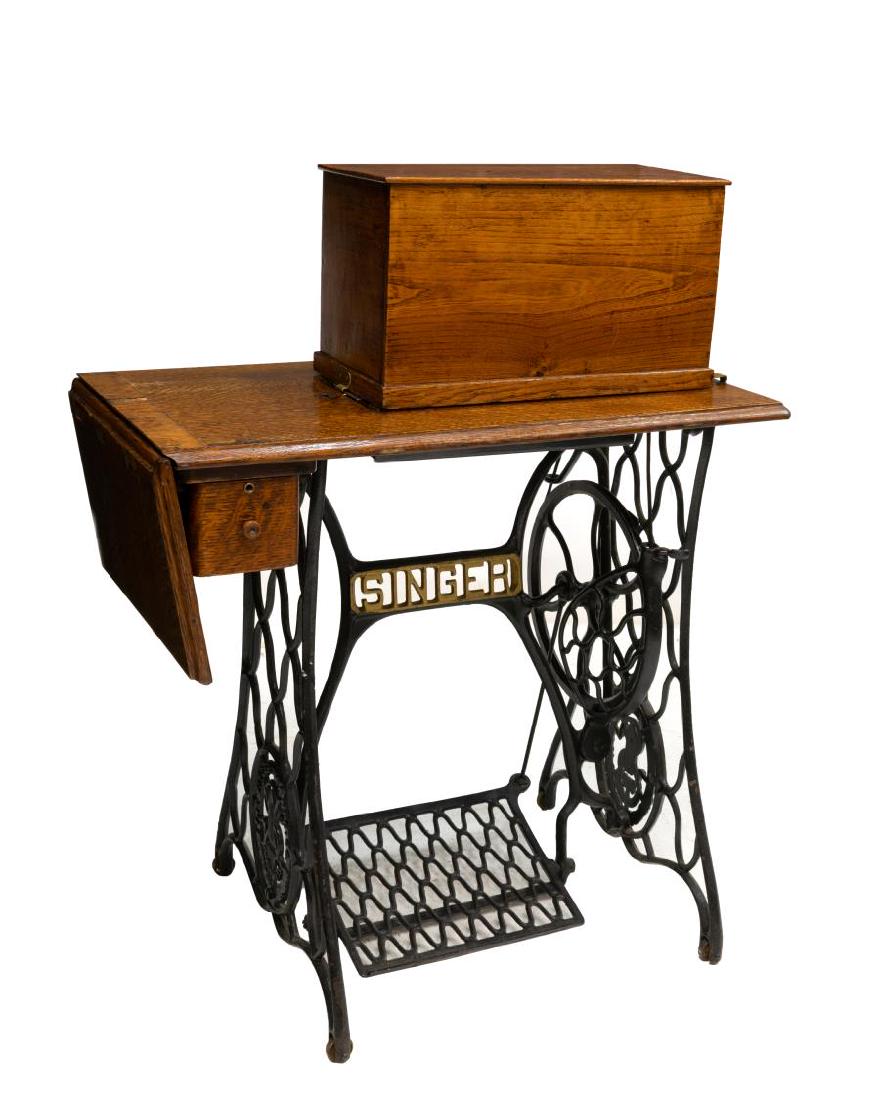 VINTAGE SINGER TREADLE SEWING MACHINE