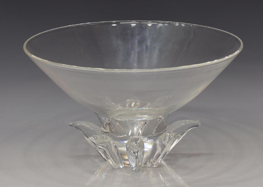 STEUBEN ART CRYSTAL CENTERPIECE BOWL (1 of 2)