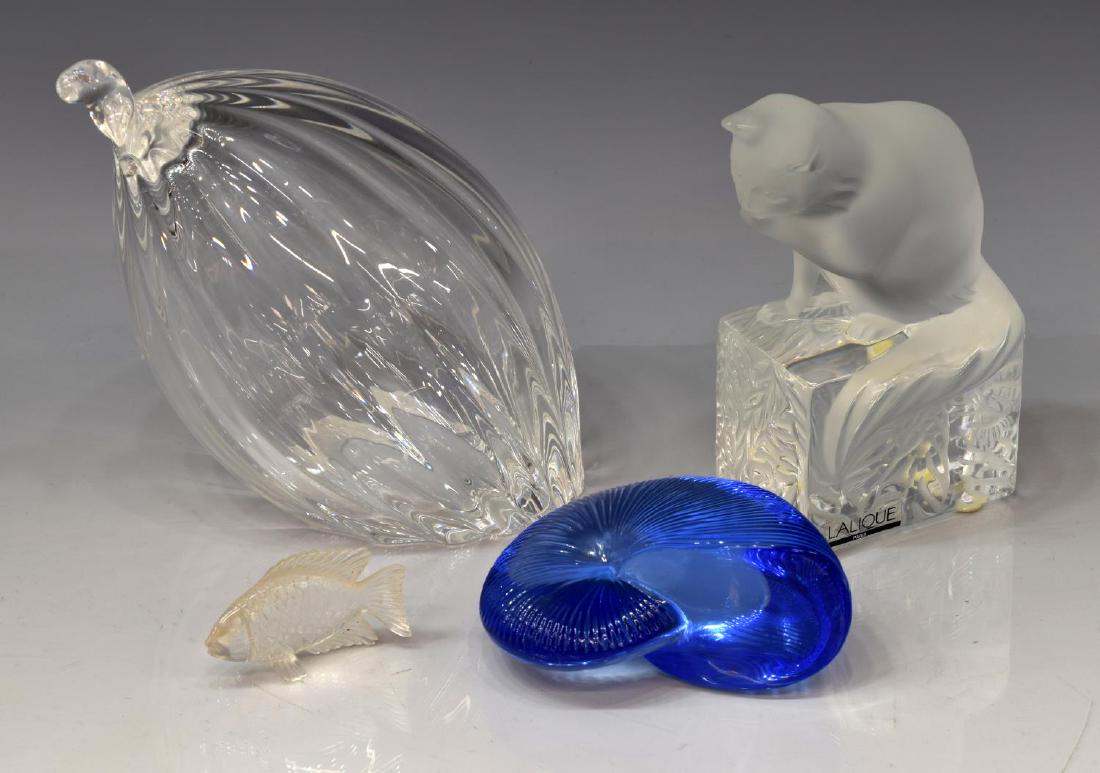 (4) LALIQUE, BACCARAT, & STEUBEN ART GLASS FIGURES (1 of 7)