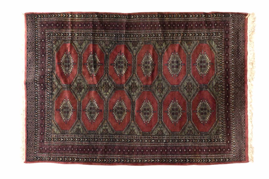 HAND TIED PAKISTANI BUKHARA RUG, 5'12" X 4'0" (1 of 2)