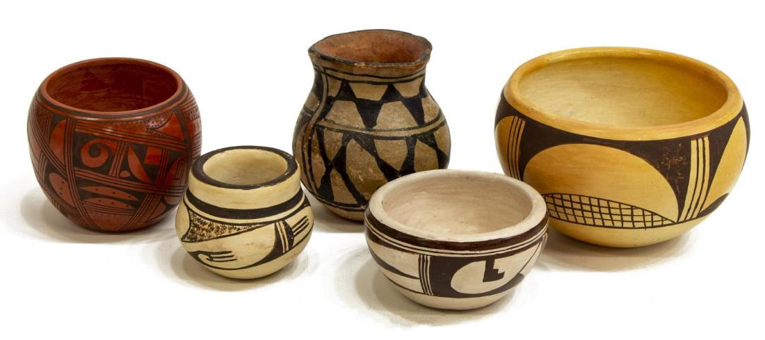 (5) NATIVE AMERICAN HOPI POTTERY, HELEN NAHA (1 of 3)