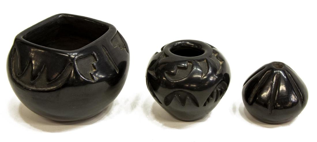 (3) SANTA CLARA PUEBLO INCISED BLACK POTTERY (1 of 3)