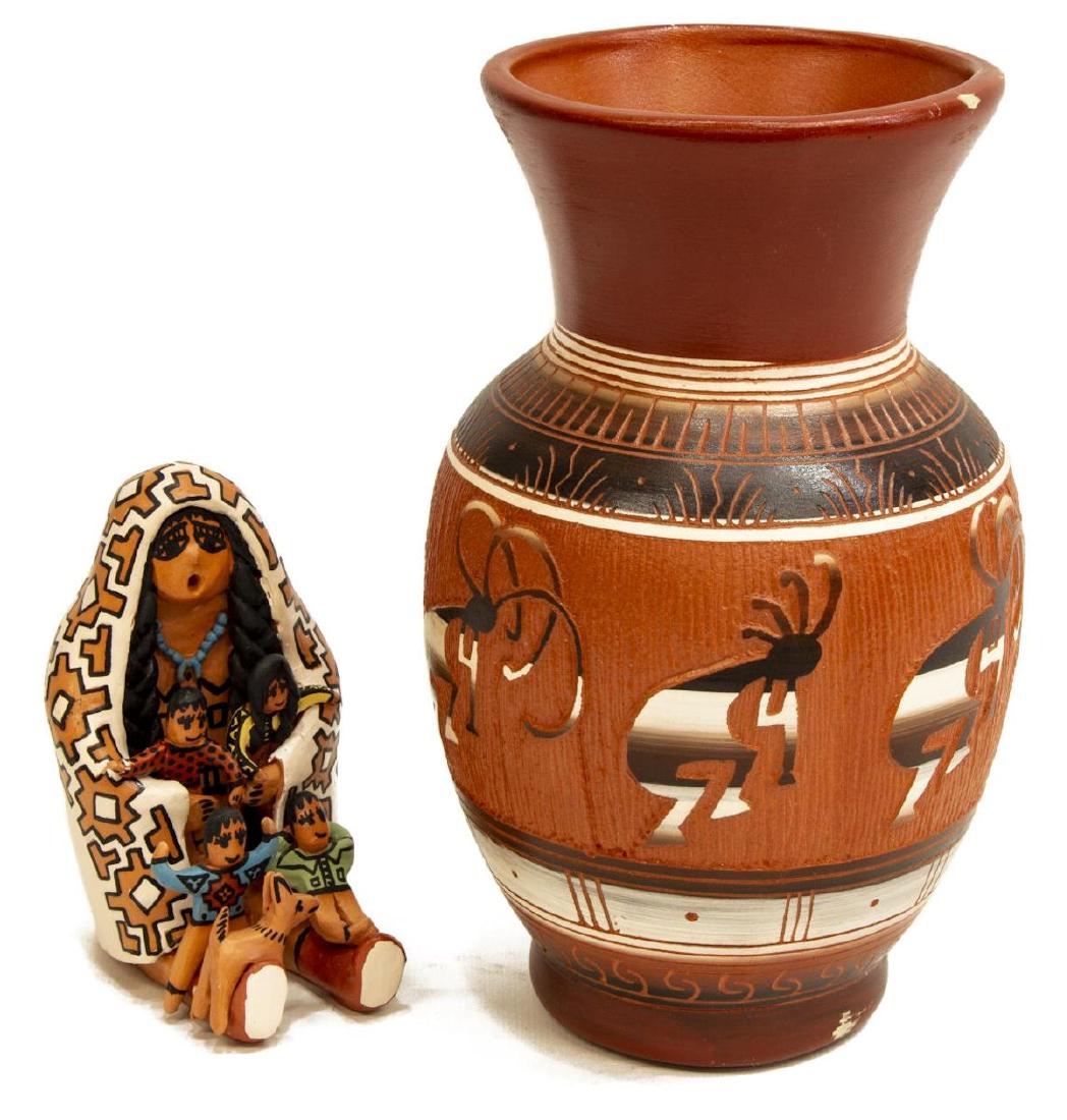 (2) NAVAJO POTTERY KOKOPELLI VASE & STORYTELLER (1 of 3)