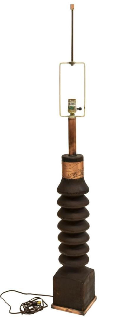 COPPER & STAINED WOOD SPIRAL TABLE LAMP: Copper and stained wood spiral table lamp, having light socket atop copper standard, rising from spiral dark stained wood standard, with worked copper band around top, resting upon wood cube base, wit