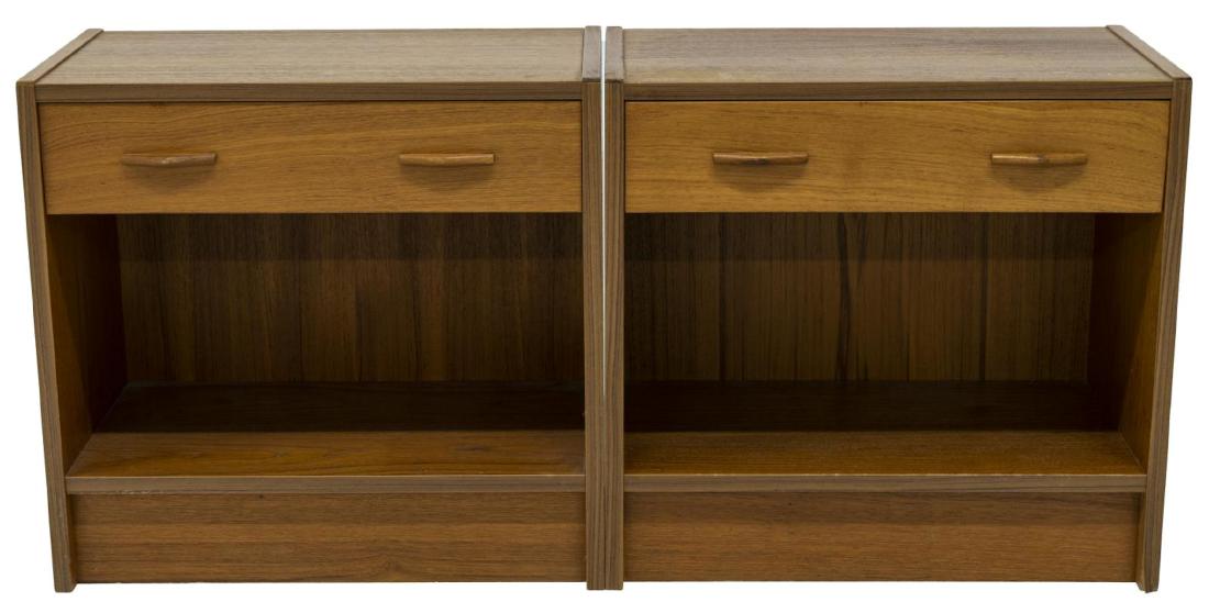 (PAIR) DANISH MID-CENTURY MODERN TEAK NIGHTSTANDS (1 of 2)