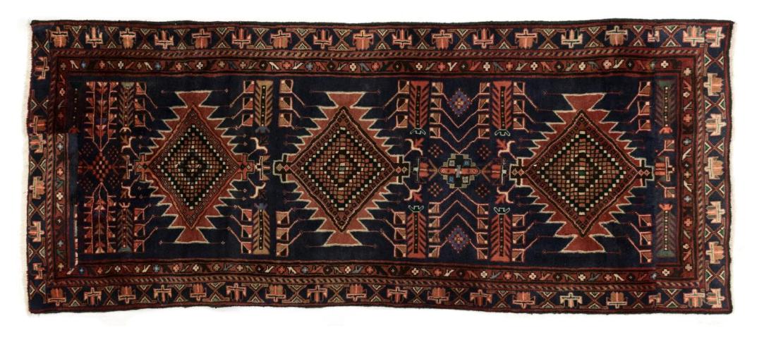 HAND-TIED PERSIAN SERAPI WOOL RUG 7'8" X 3'2" (1 of 3)