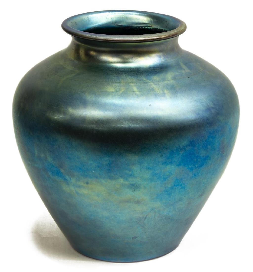 CARDER STEUBEN BLUE AURENE ART GLASS VASE 2683 (1 of 3)