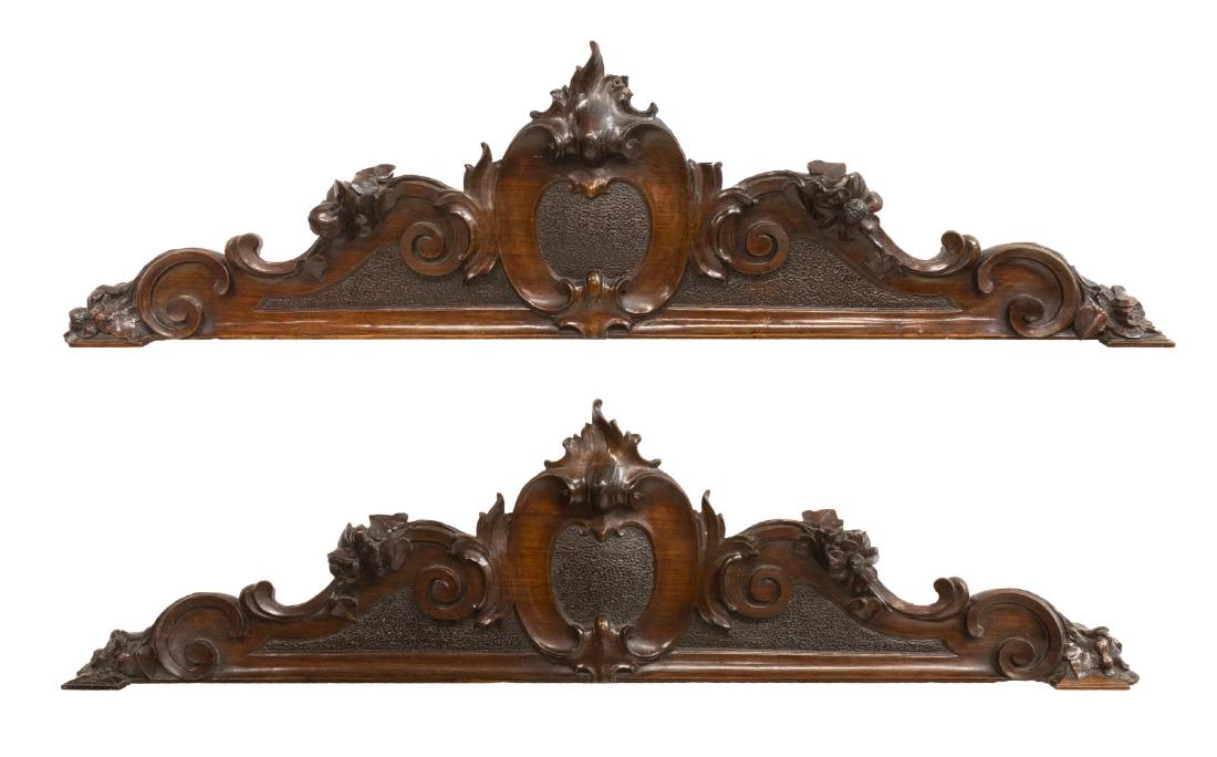 (PAIR) ARCHITECTURAL ELEMENTS CARVED MAHOGANY (1 of 2)