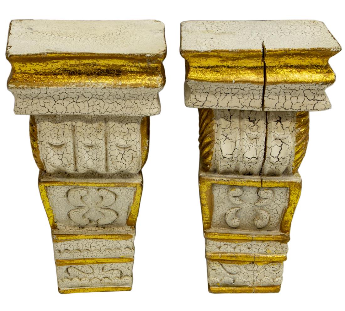 (2) ARCHITECTURAL PARCEL GILT CORBEL WALL BRACKET (1 of 2)