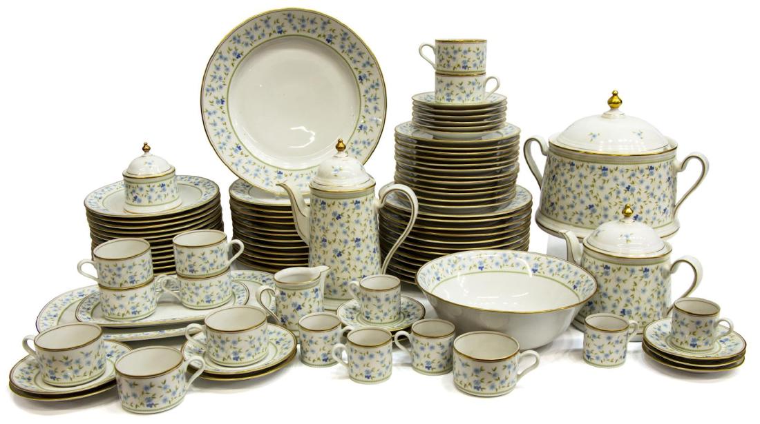 (89) BAVARIAN COLLECTION NOBLESSE DINNER SERVICE (1 of 3)