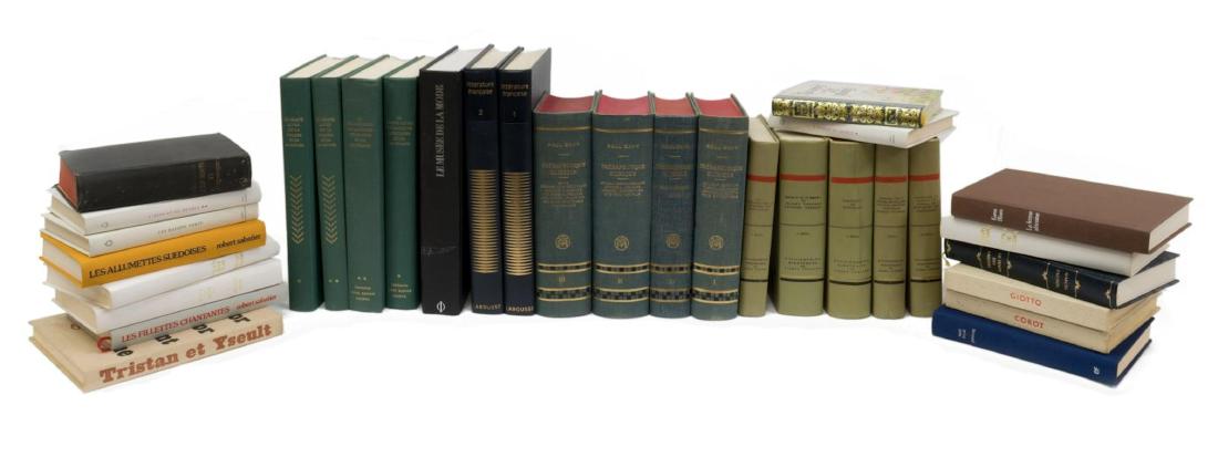 (32) LIBRARY SHELF BOOKS (1 of 6)