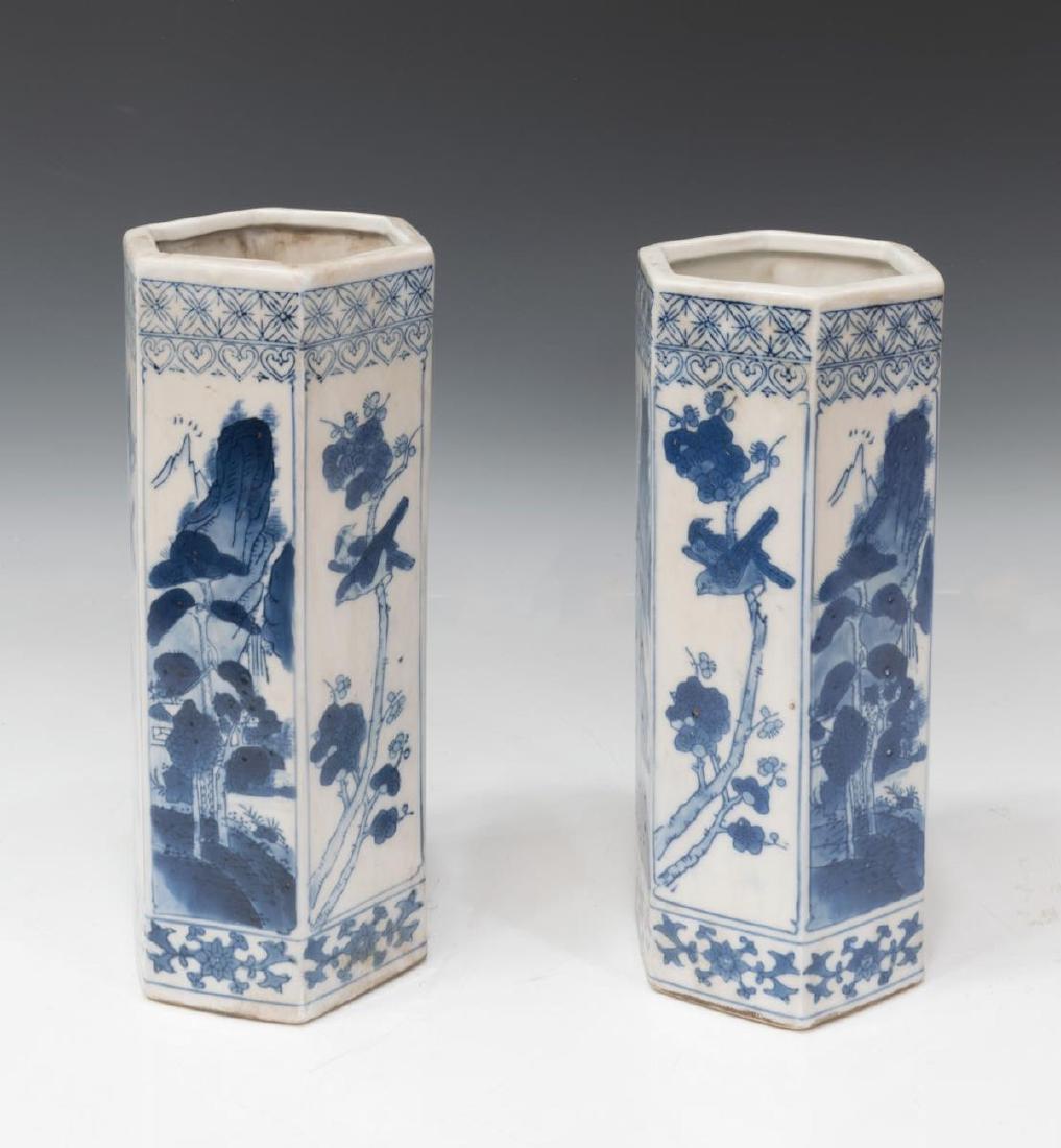 (2) CHINESE BLUE & WHITE PORCELAIN HAT STANDS (1 of 3)