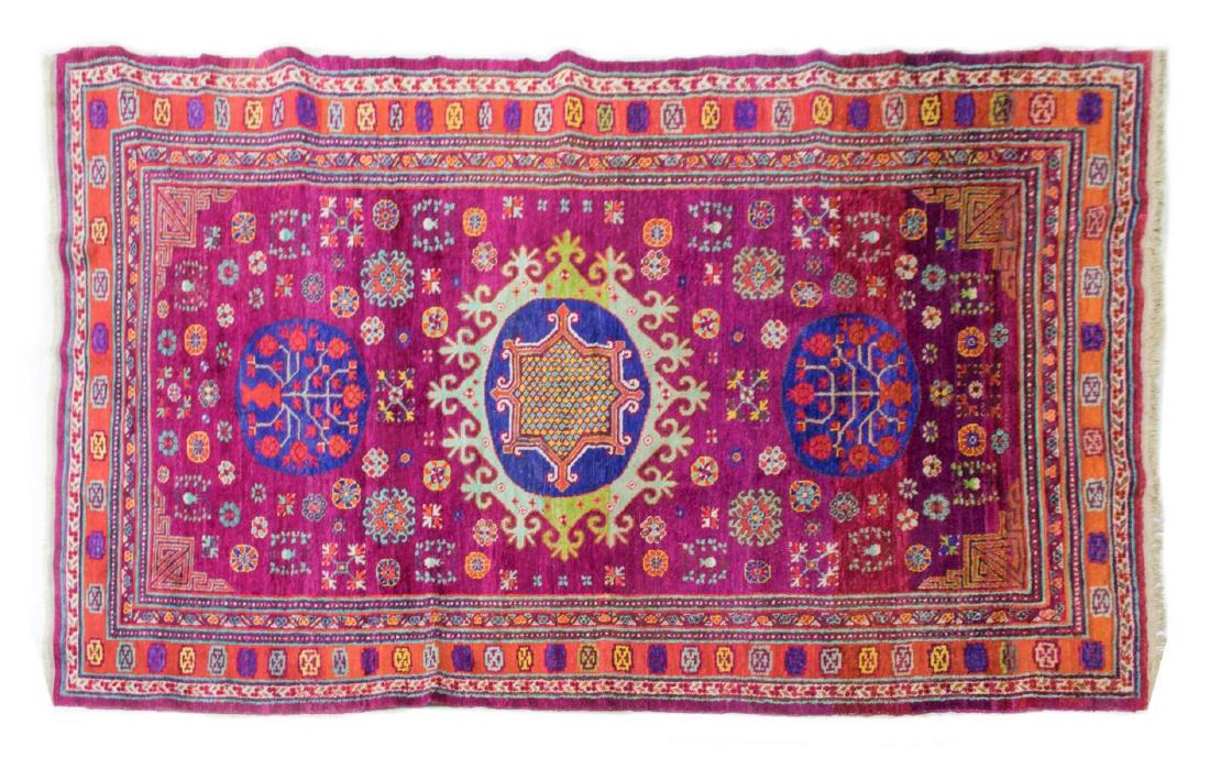 HAND-TIED KHOTAN RUG 11'4" X 5'11" (1 of 2)