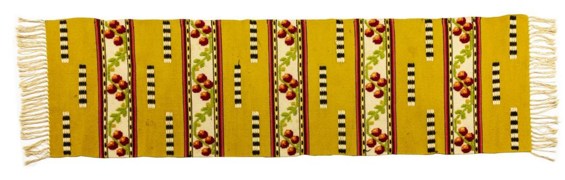 HAND-TIED INDIAN DHURRI FLOOR RUNNER 7'2" X 1'11" (1 of 3)