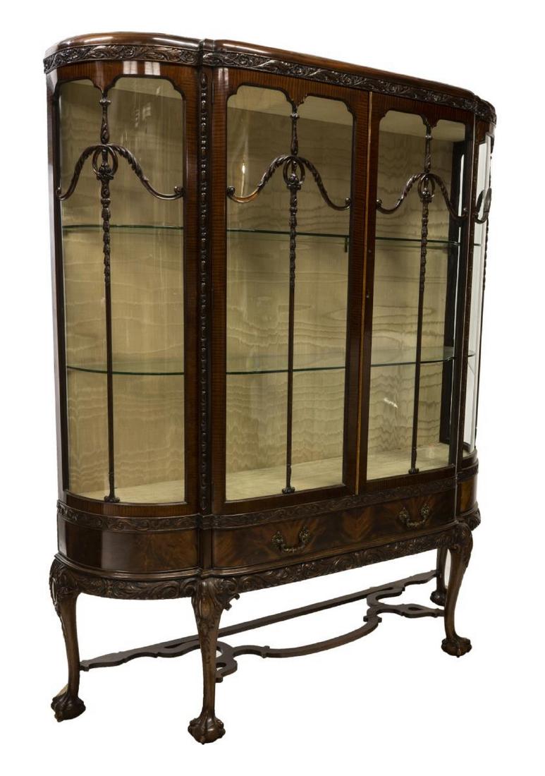 ENGLISH CHIPPENDALE STYLE MAHOGANY DISPLAY CABINET (1 of 2)