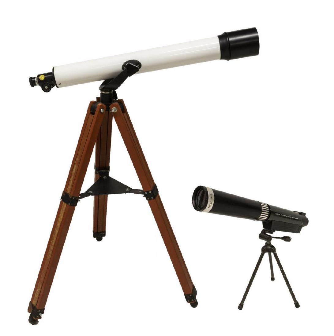 (2) PROLOISIRS & PARALUX TELESCOPES ON STANDS (1 of 3)