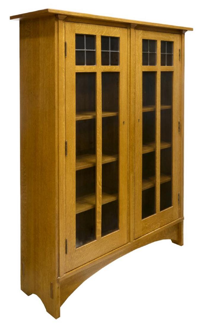 L.&J.G. STICKLEY MISSION OAK DOUBLE DOOR BOOKCASE (1 of 4)