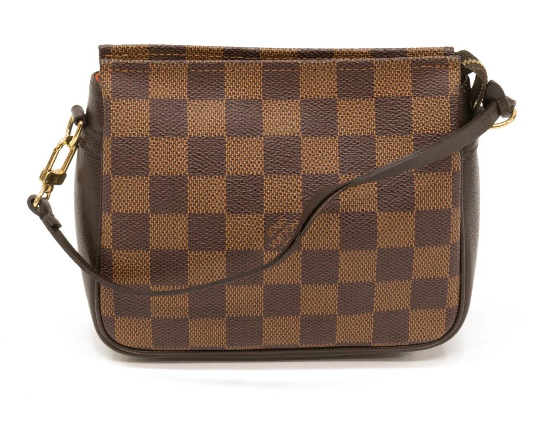 LOUIS VUITTON DAMIER EBENE MAKEUP ACCESSORY POUCH (1 of 4)