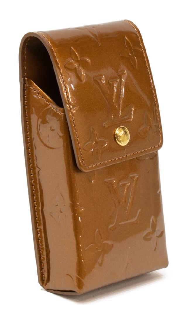 LOUIS VUITTON VERNIS 'WALKER' CROSSBODY WALLET (1 of 5)