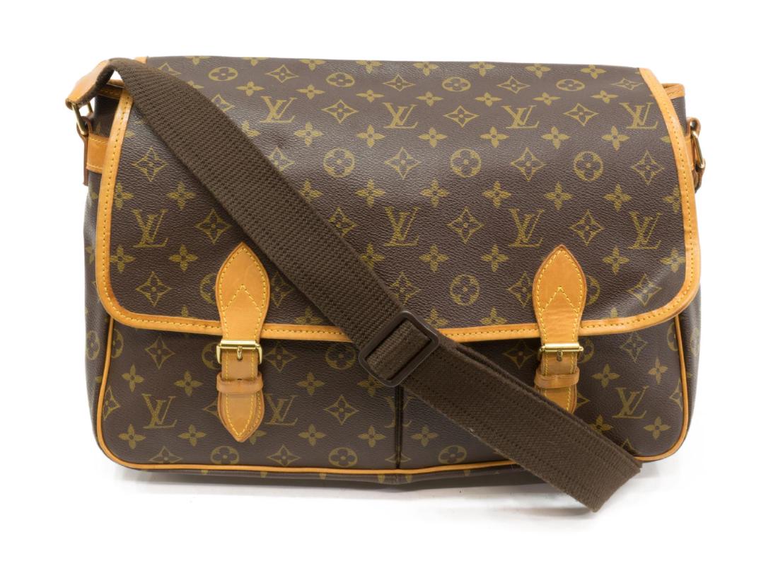 LOUIS VUITTON 'GIBECIERE' MONOGRAM CROSSBODY BAG (1 of 4)