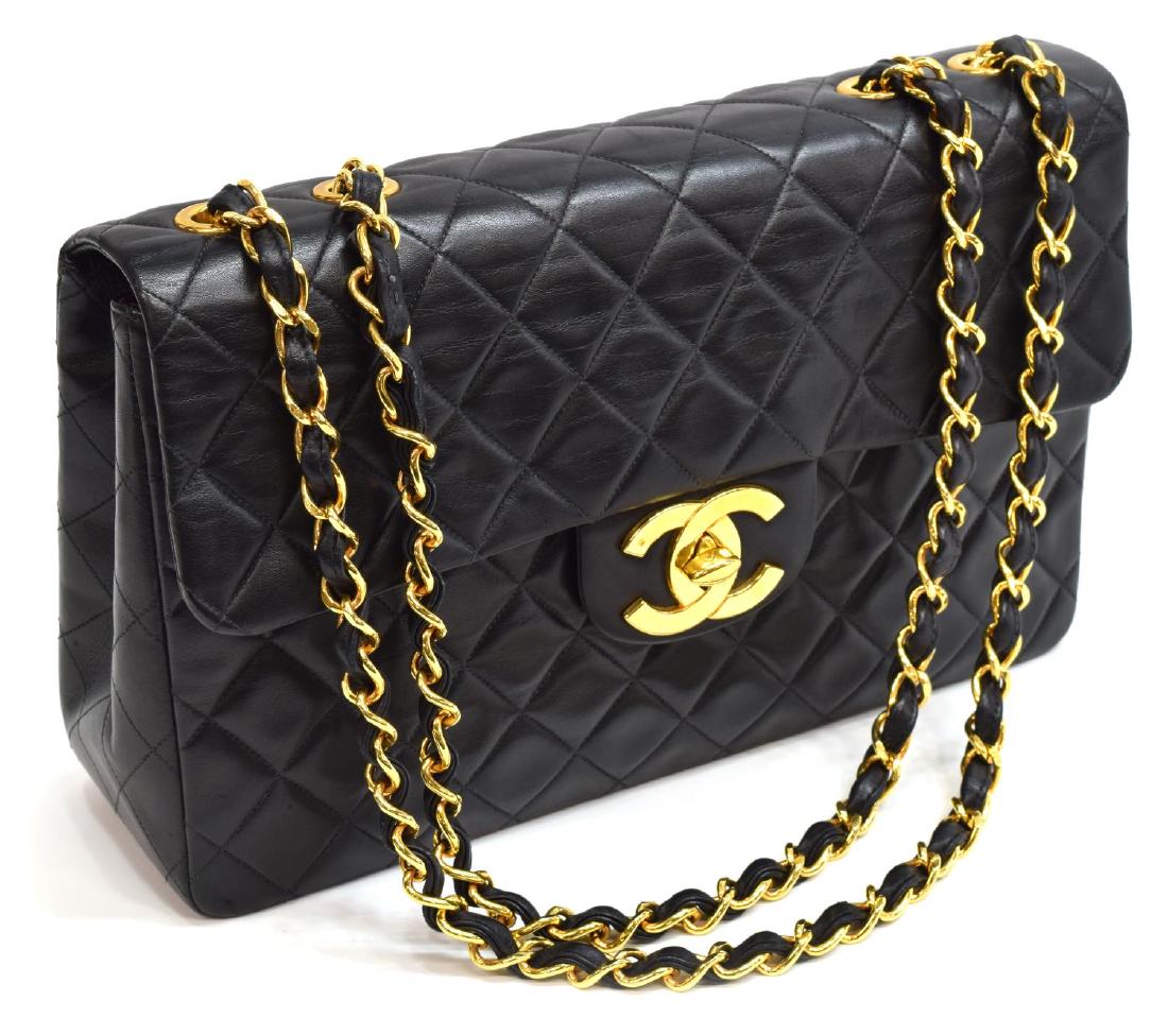 VINTAGE CHANEL CLASSIC JUMBO MAXI SHOULDER BAG (1 of 4)