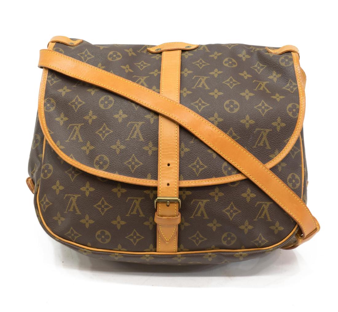 LOUIS VUITTON 'SAUMUR 30' MONOGRAM CROSSBODY BAG (1 of 5)