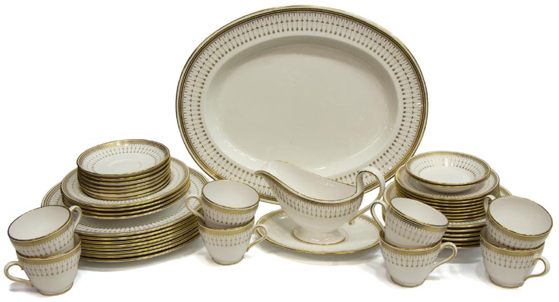 (46) SPODE 'QUEEN'S GATE' CHINA DINNER SERVICE: (lot of 46) Spode "Queen's Gate" bone china dinner service, parcel gilt accents along the outer edge, including: (8) dinner plates, 10.5"diam, slight discoloration; (8) bread plates, 6.25"diam, (2) sa