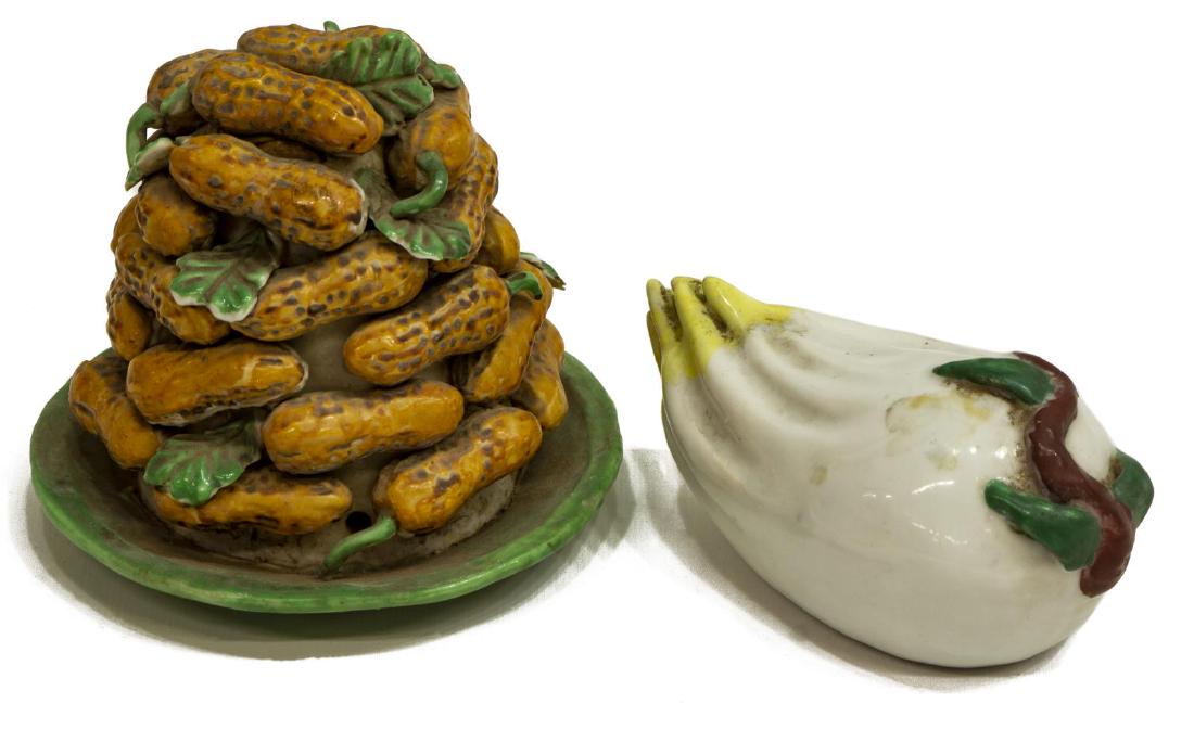 (2) CHINESE PORCELAIN ALTAR FRUIT, BUDDHA'S HAND (1 of 3)