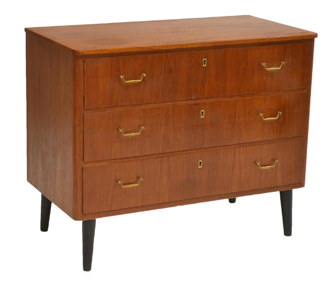 DANISH MID-CENTURY MODERN TEAK THREE DRAWER CHEST (1 of 3)