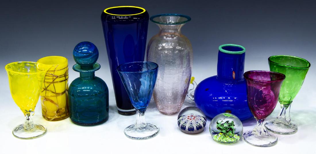 (11) COLLECTION OF STUDIO ART GLASS GOBLETS, VASES (1 of 5)