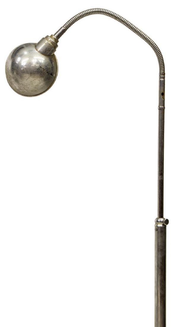 ITALIAN MODERN CHROMED METAL ONE-LIGHT FLOOR LAMP (1 of 2)