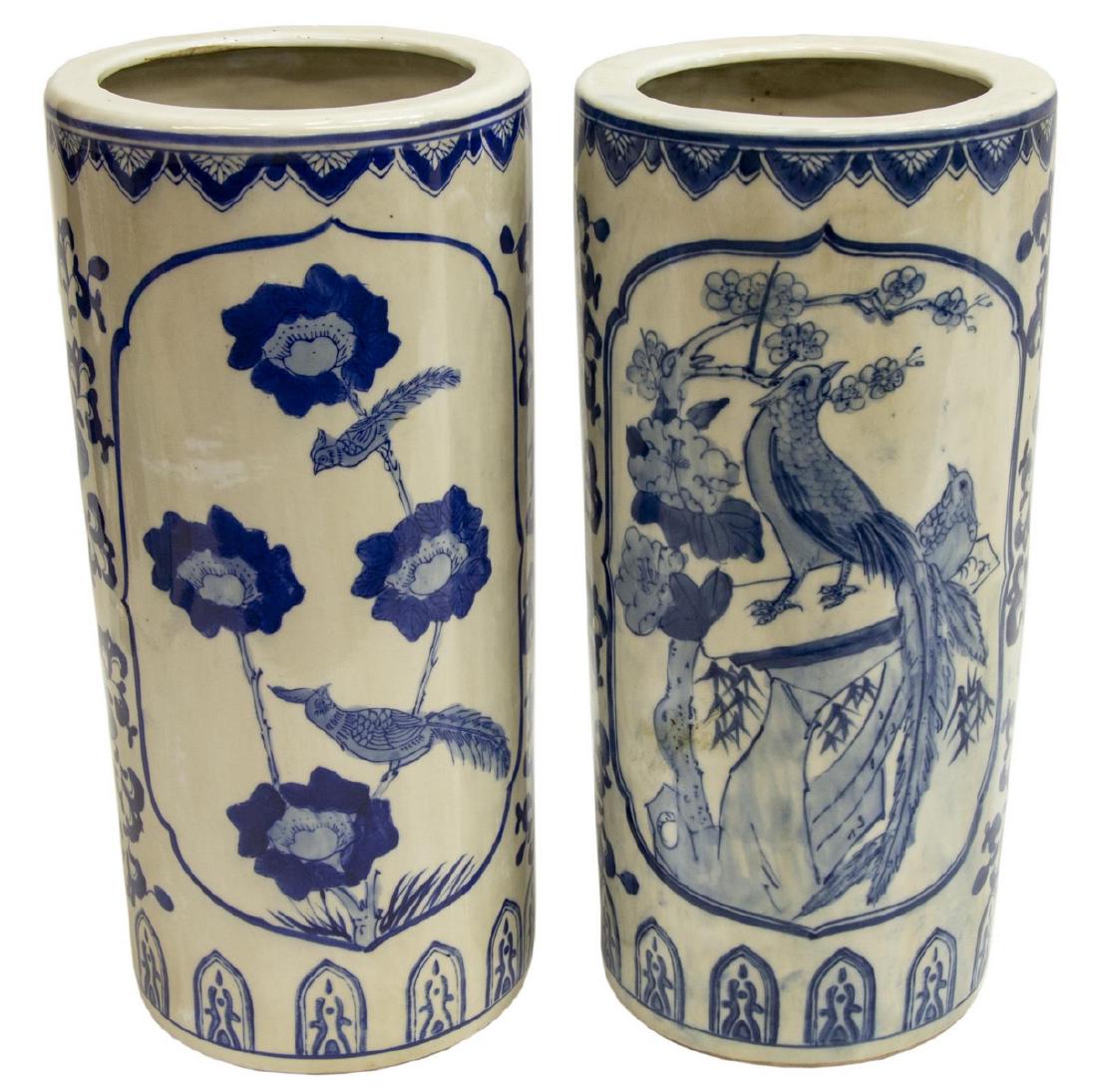 (2) CHINESE BLUE & WHITE PORCELAIN HAT STAND VASES (1 of 4)