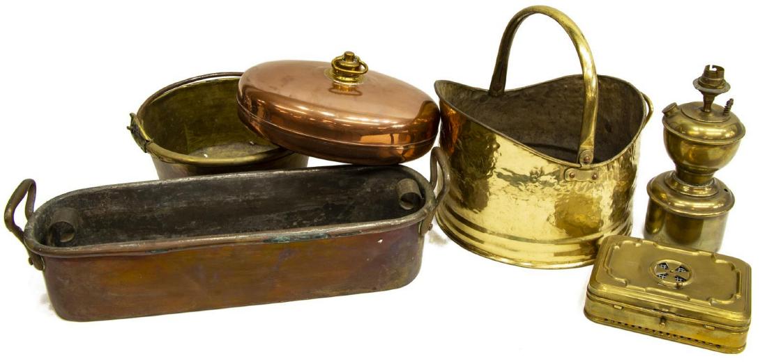 (6) COLLECTION OF COPPER AND BRASS HOUSEHOLD ITEMS (1 of 4)