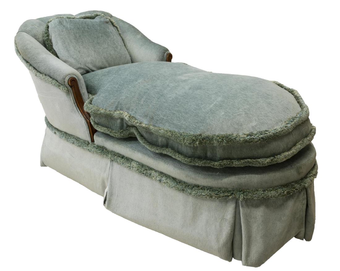 FRENCH UPHOLSTERED CHAISE LOUNGE / RECAMIER (1 of 5)