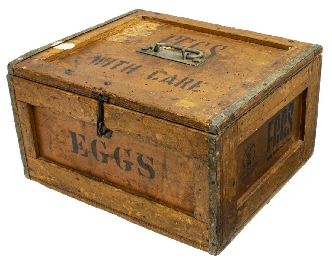 ANTIQUE SCOTTISH WOOD EGG CRATE (1 of 4)