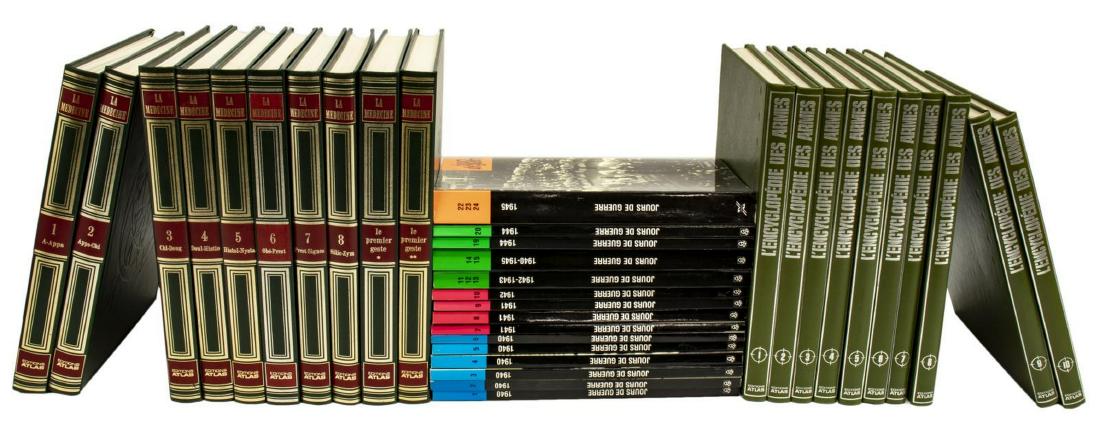 (35) MODERN FRENCH LIBRARY SHELF BOOKS (1 of 4)