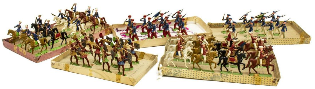 (60) SPAIN, MEXICO & APACHE LEADED SOLDIERS: (lot of 60) Viintage leaded soldiers and Apache Indian figures, (12) Spanish cavalry soldiers on horseback, (12) Spanish foot soldiers, (12) Mexico cavalry soldiers on horseback, (12) Mexico foot sold