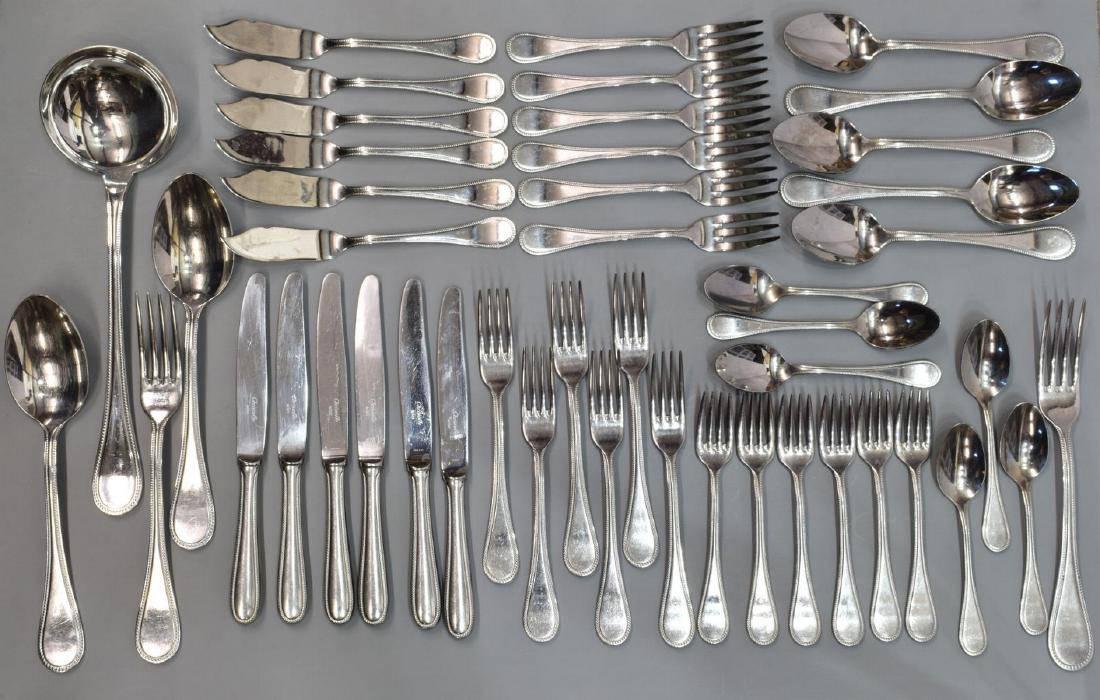 (46) CHRISTOFLE 'PERLES II' STAINLESS FLATWARE: (lot of 46) French Christofle "Perles II" stainless flatware, including: (6) hollow-handle knives, 9.25"l, (6) fish knives, 7 7/8"l, (6) forks, 7.75"l, (6) salad forks, 6 5/8"l, (6) dessert forks, 7"l