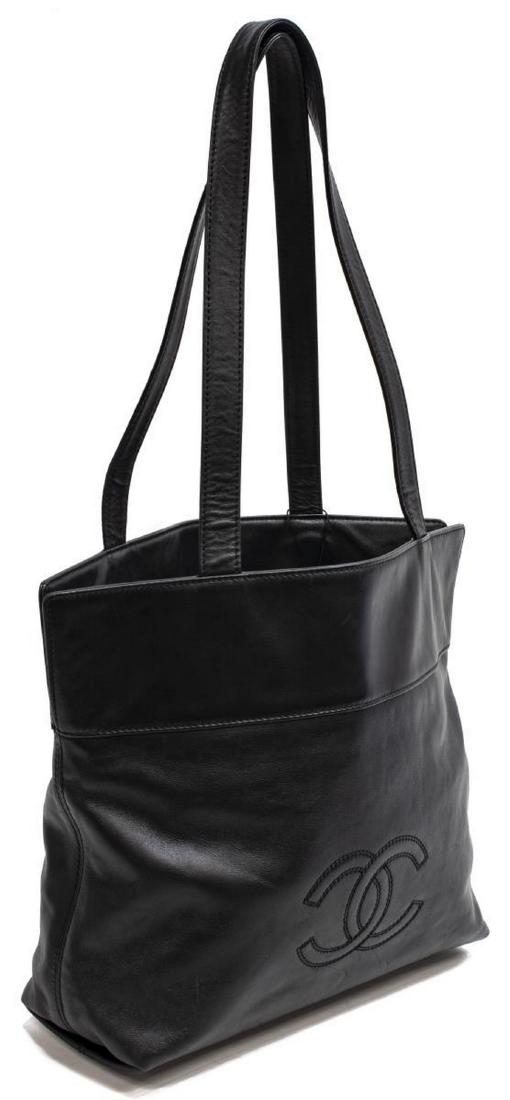 CHANEL FRONT LOGO SMOOTH LEATHER SHOULDER TOTE (1 of 4)